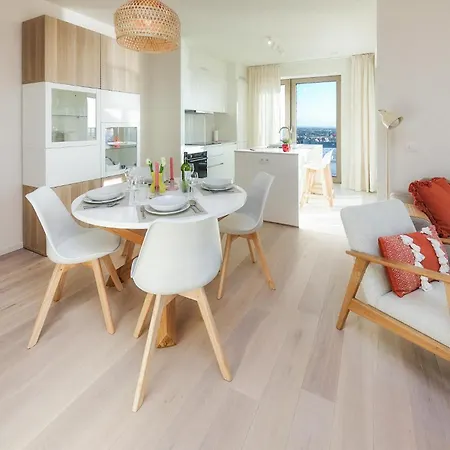 Amazing In With Wifi Lägenhet