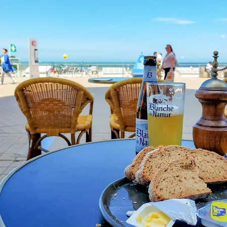 Apartment Amazing In With Wifi Ostende